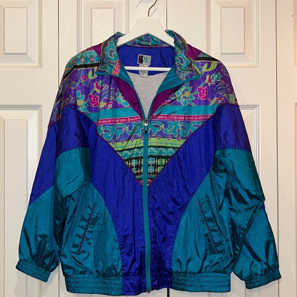 Vintage Bold Spirit 90s Abstract Windbreaker Jacket – Bold & Colorful